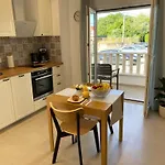 Josipa Apartment *